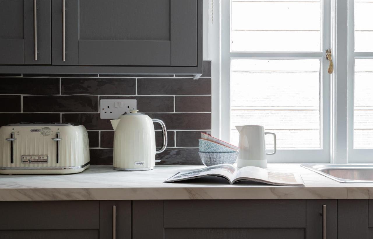 The Oxford Loft - Central & Modern 2Bdr Hidden Gem 아파트 외부 사진