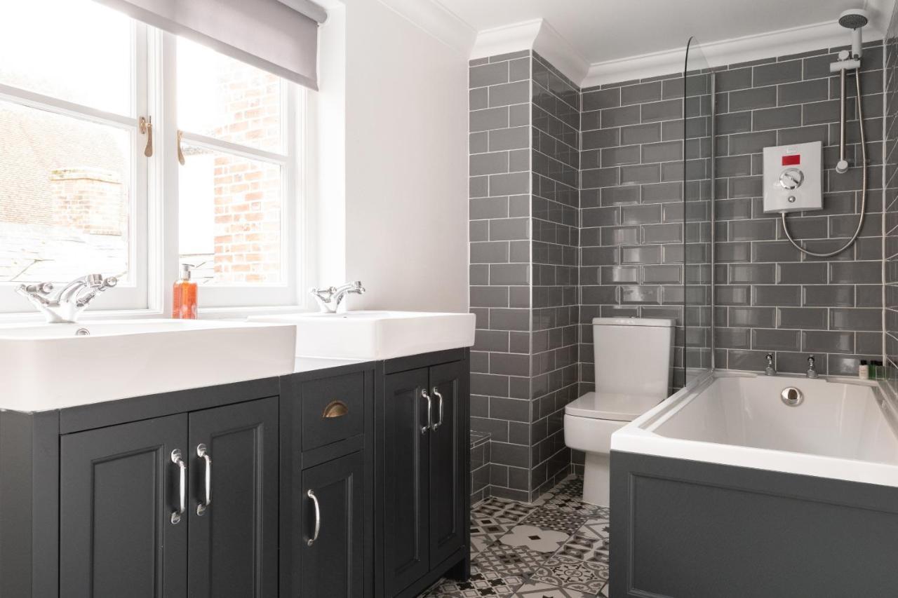 The Oxford Loft - Central & Modern 2Bdr Hidden Gem 아파트 외부 사진